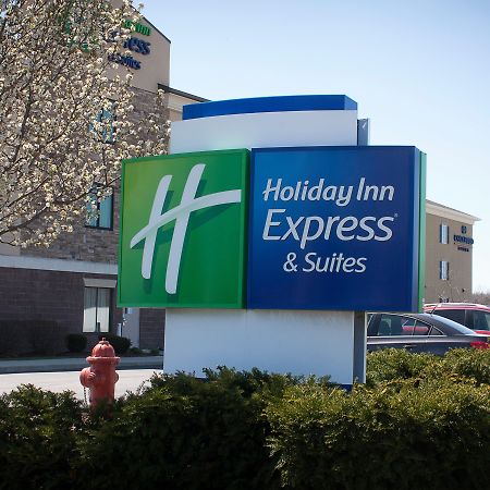 Holiday Inn Express & Suites Youngstown West I 80, An Ihg Hotel Austintown Exteriör bild