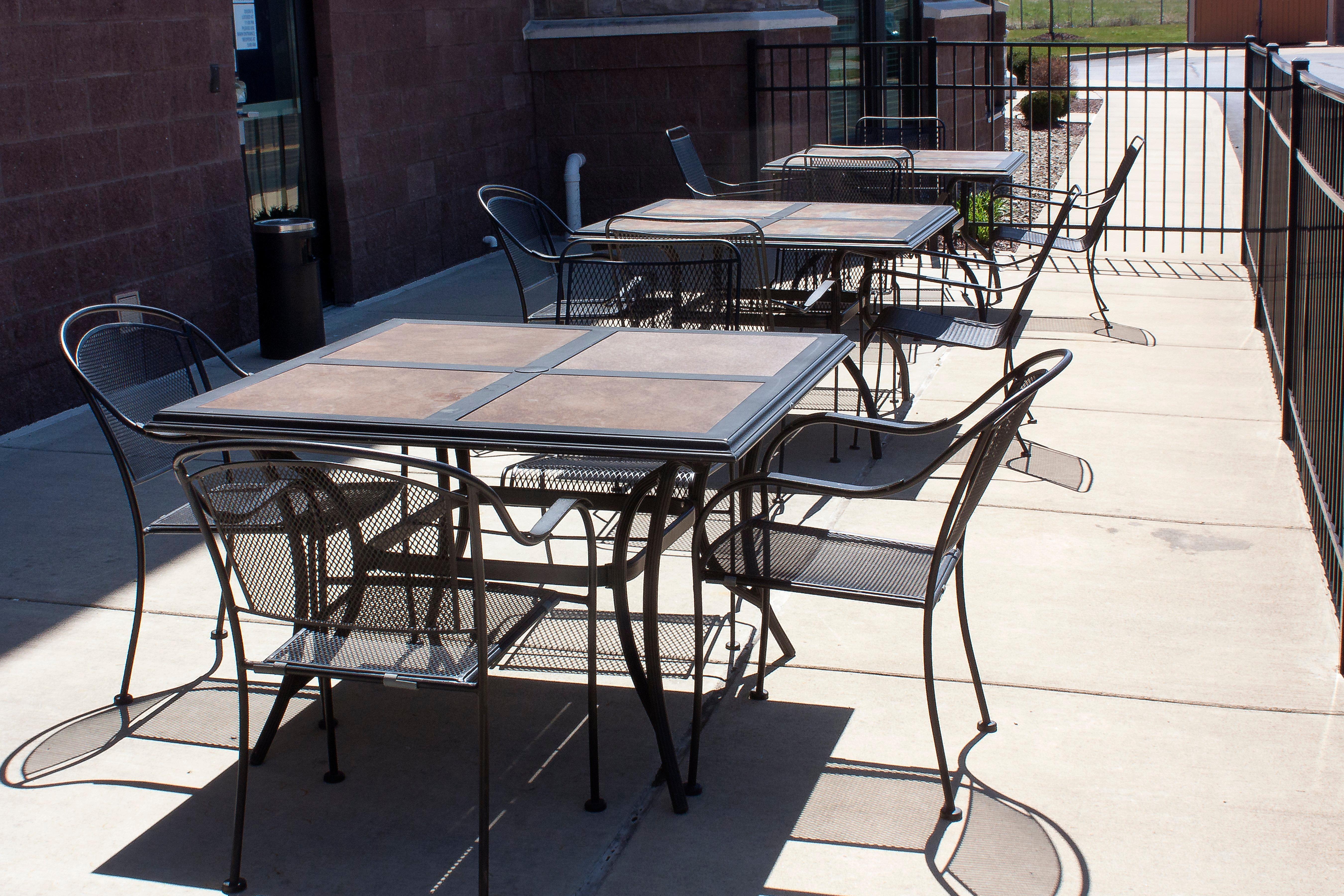 Holiday Inn Express & Suites Youngstown West I 80, An Ihg Hotel Exteriör bild