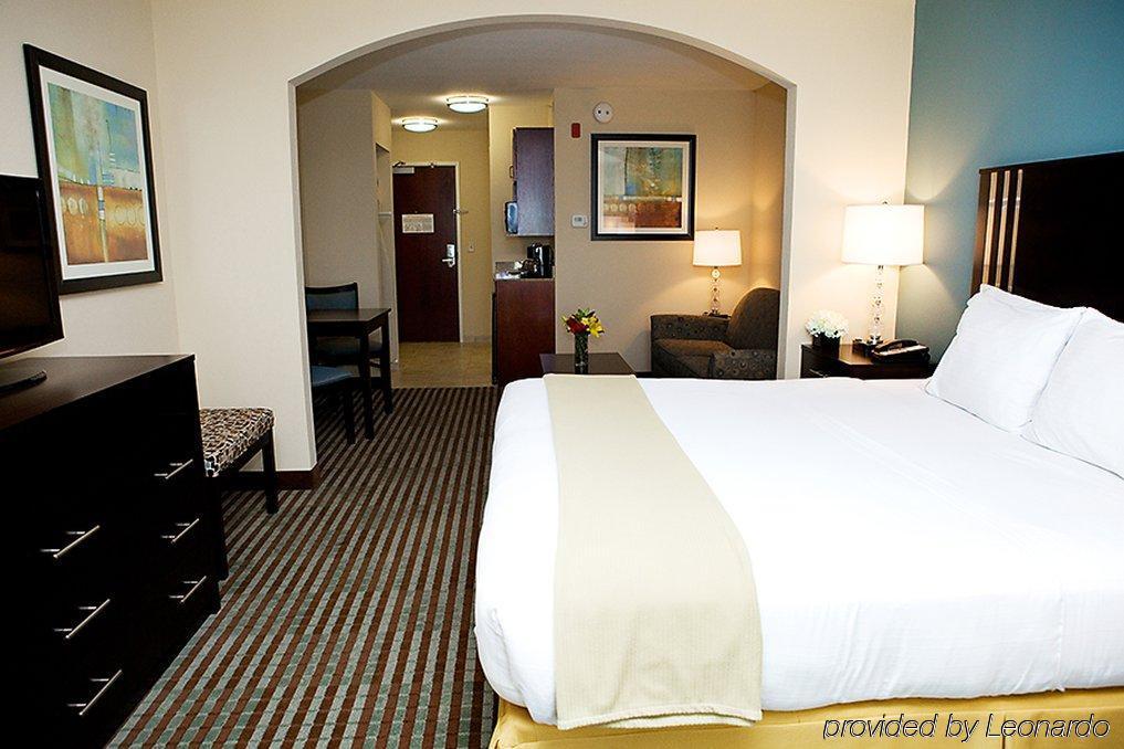 Holiday Inn Express & Suites Youngstown West I 80, An Ihg Hotel Rum bild
