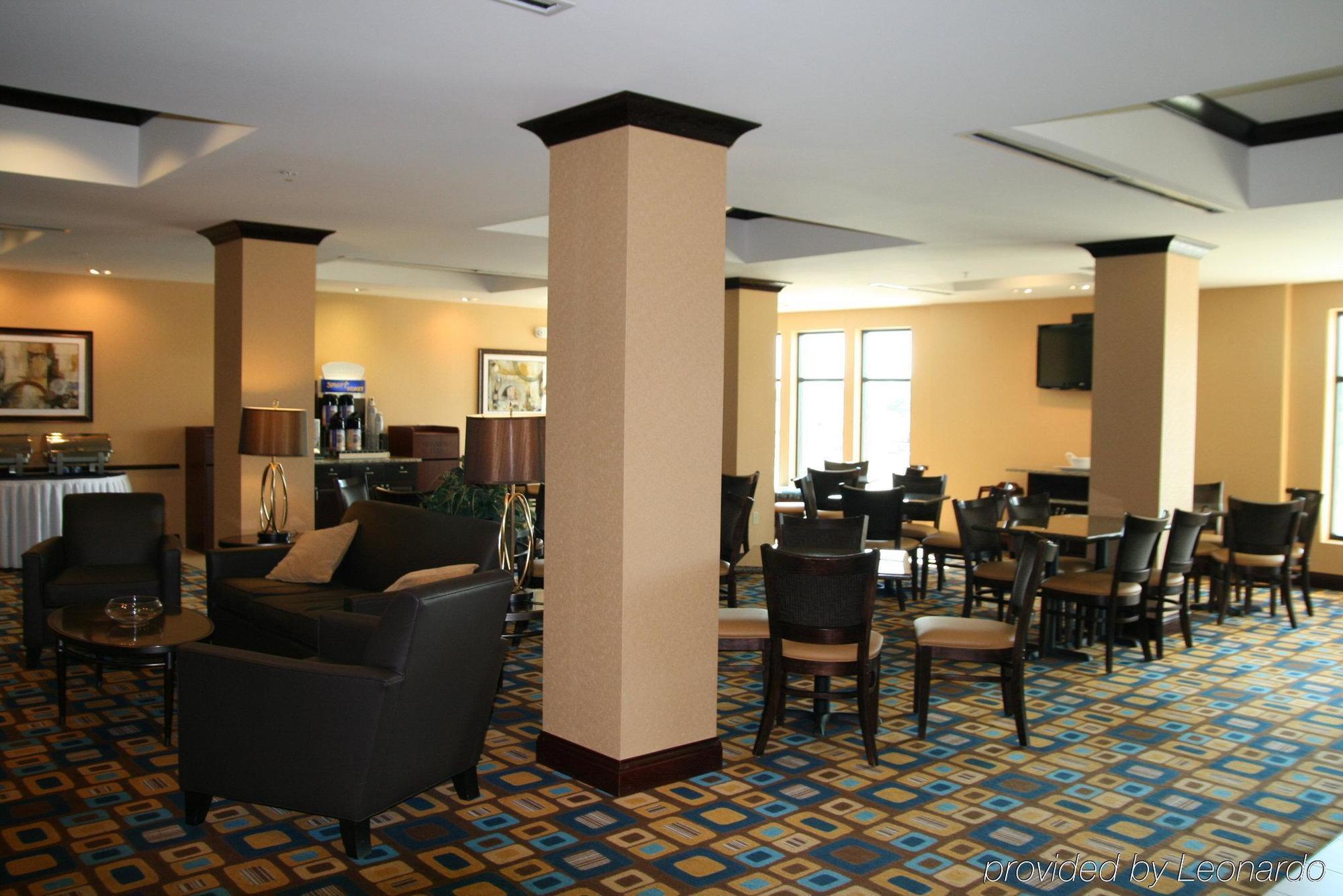 Holiday Inn Express & Suites Youngstown West I 80, An Ihg Hotel Austintown Exteriör bild